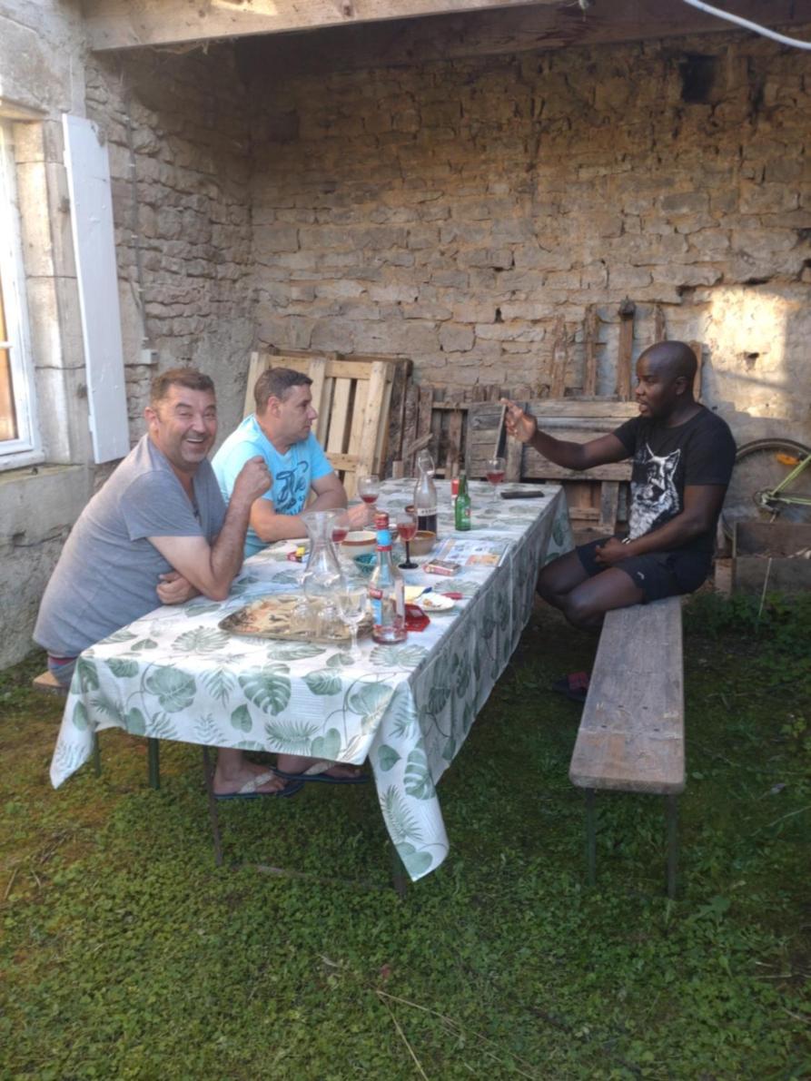 Gite Meuble 6 Personnes 2 Etoiles Haute Cote D'Or Proche Des Merveilles Touristiques Saint-Marc-sur-Seine エクステリア 写真